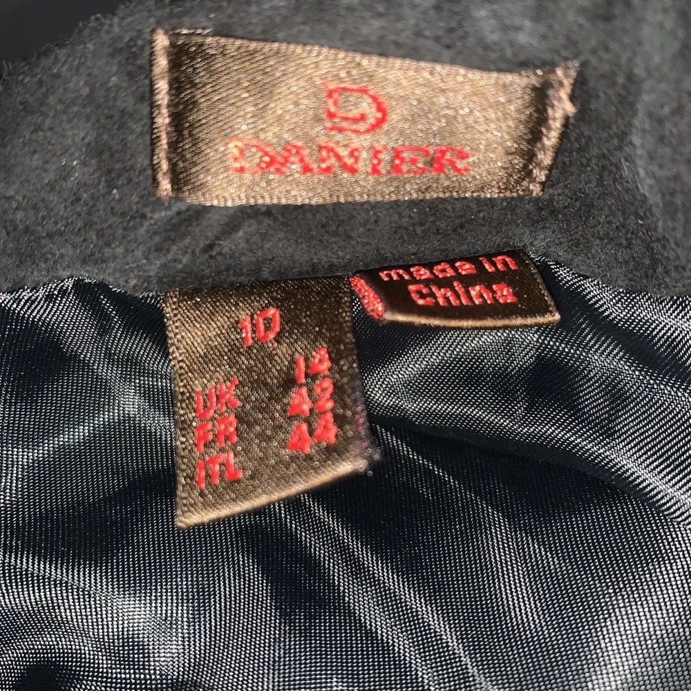 Danier vtg black